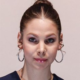 Regenye Júlia