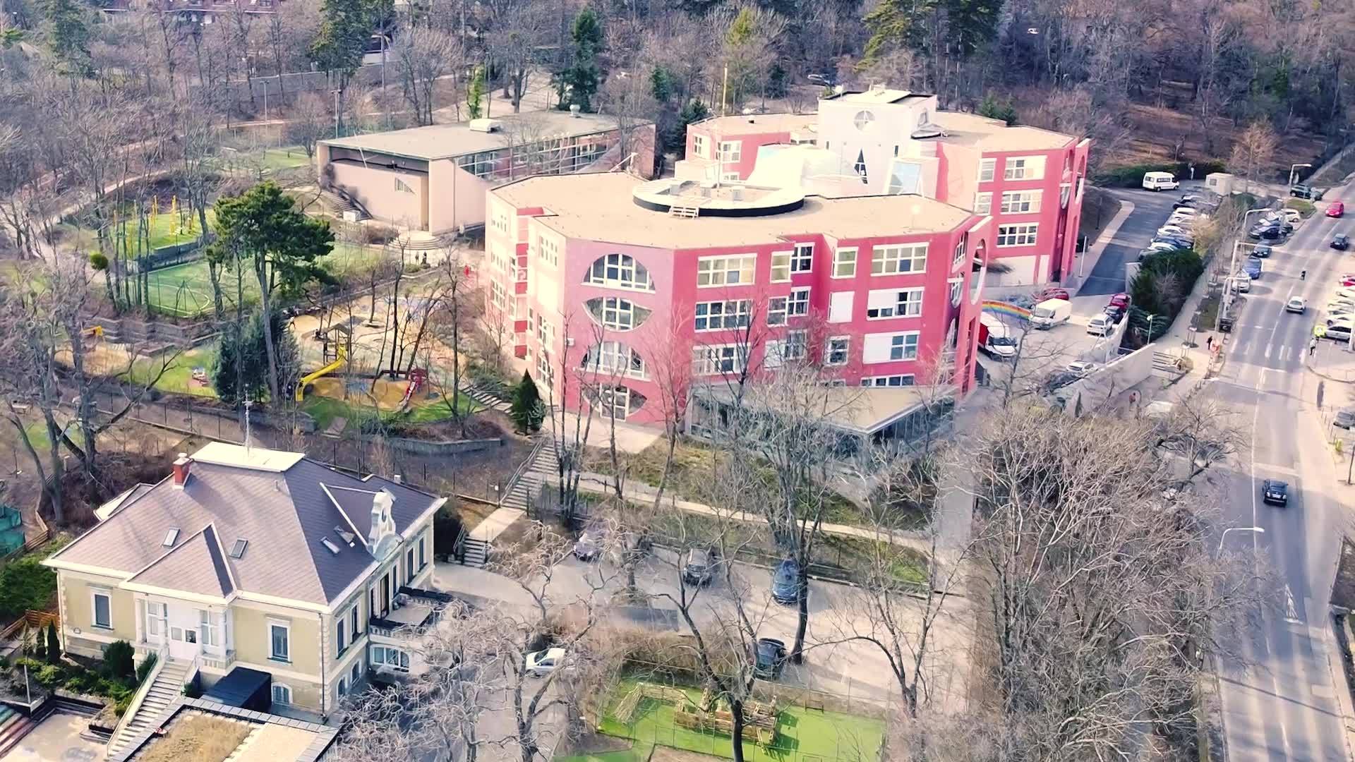 Lauder Javne Jewish Community Kindergarten, Elementary School, High School, and Music Primary Art School