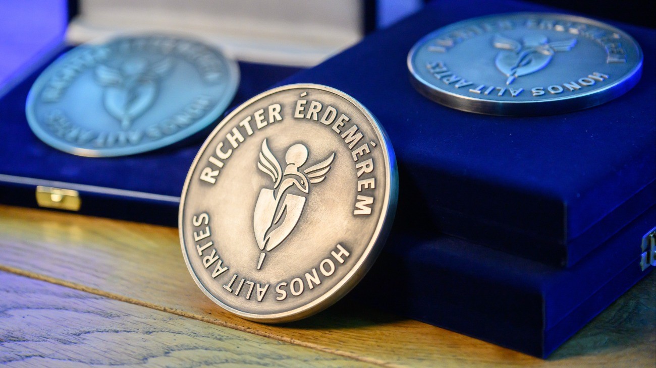 Rangos-szakmai-elismeresben-reszesult-az-NTA-SE-Szent-Gyorgyi-Mentora