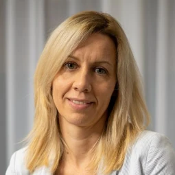 Völgyesi-Molnár Márta